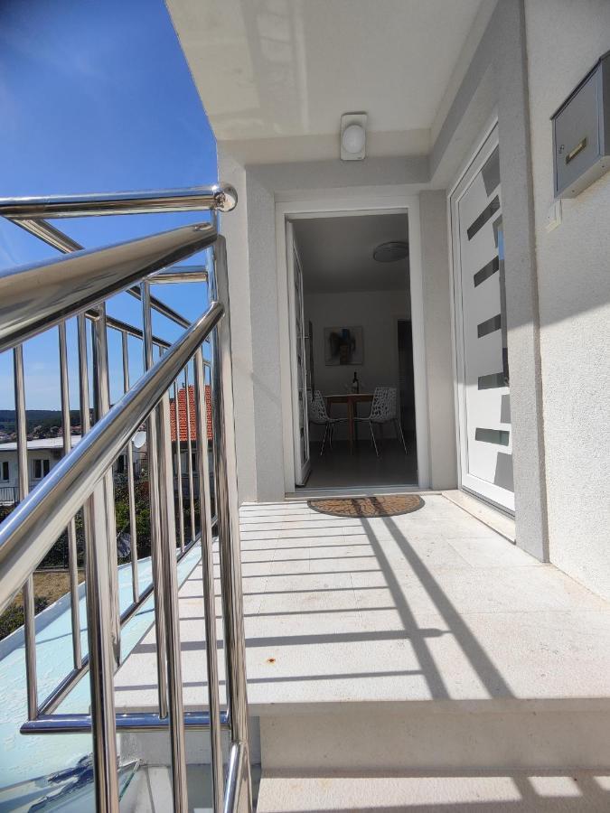 Jelsa Blue Sea View Apartment ภายนอก รูปภาพ