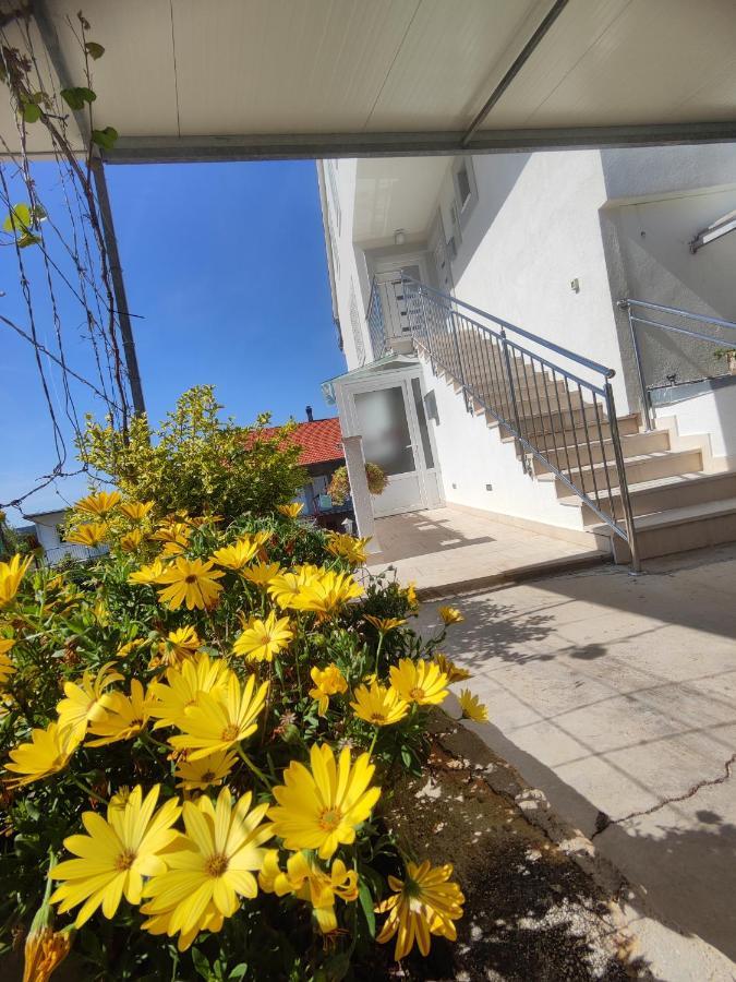 Jelsa Blue Sea View Apartment ภายนอก รูปภาพ