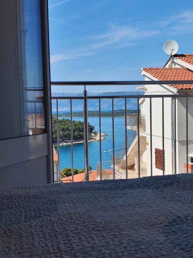 Jelsa Blue Sea View Apartment ภายนอก รูปภาพ