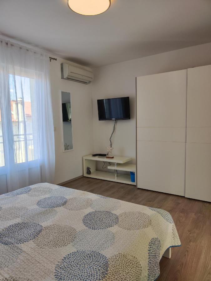 Jelsa Blue Sea View Apartment ภายนอก รูปภาพ